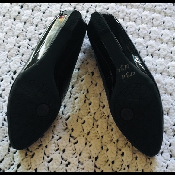 Me Too shoes small wedge shoes - Picture 2 of 3